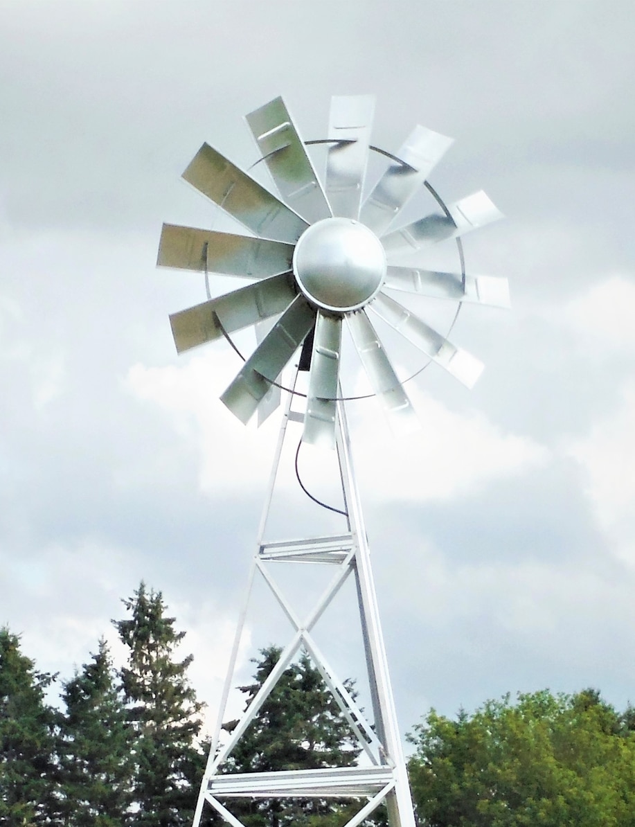 Koenders Windmill - Pond Perfections Koenders Windmill for natural pond aeration and water management.