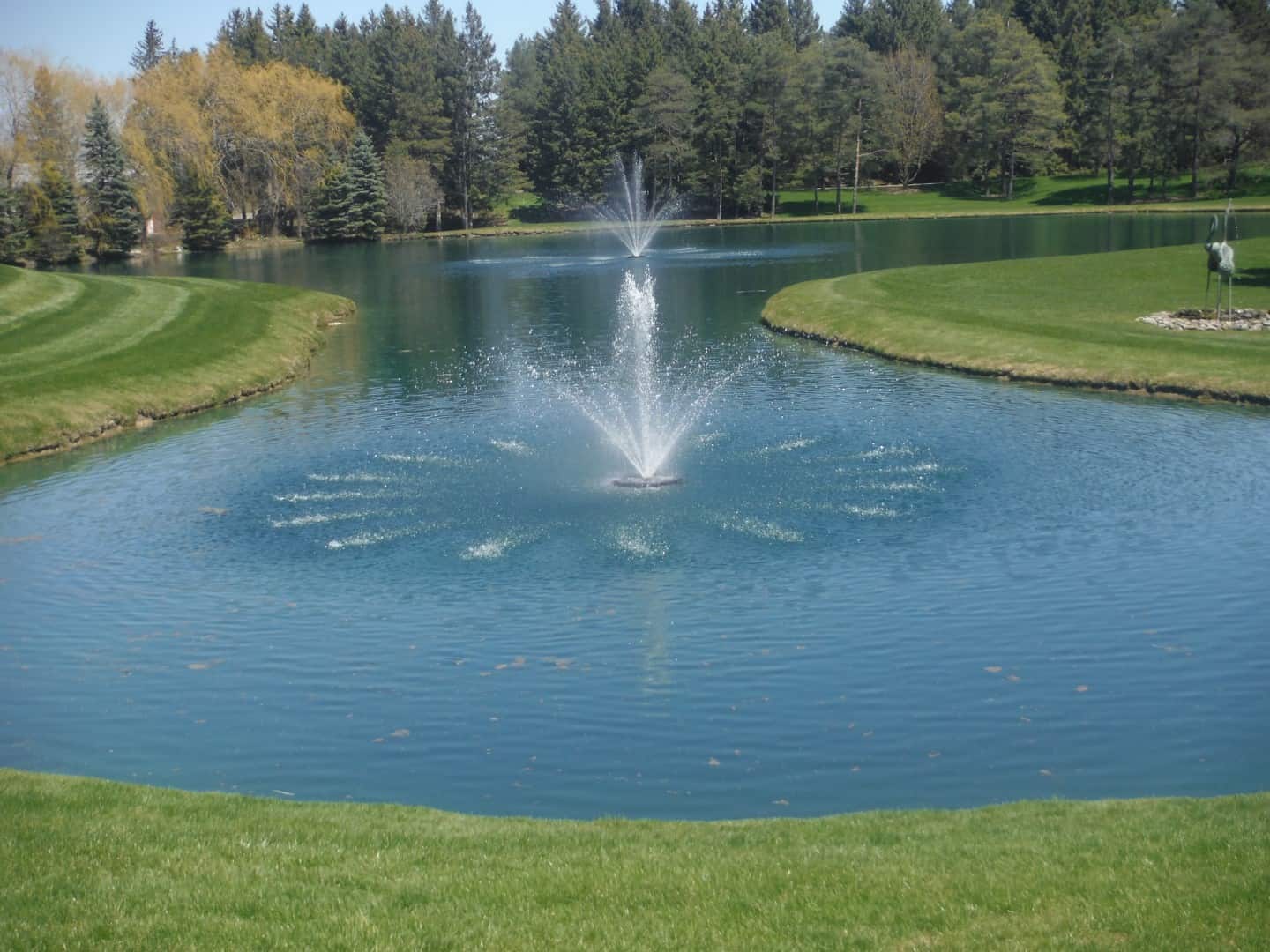 Olympus Fountain - Top Header Picture - Pond Perfections Olympus Fountain 1/2 HP